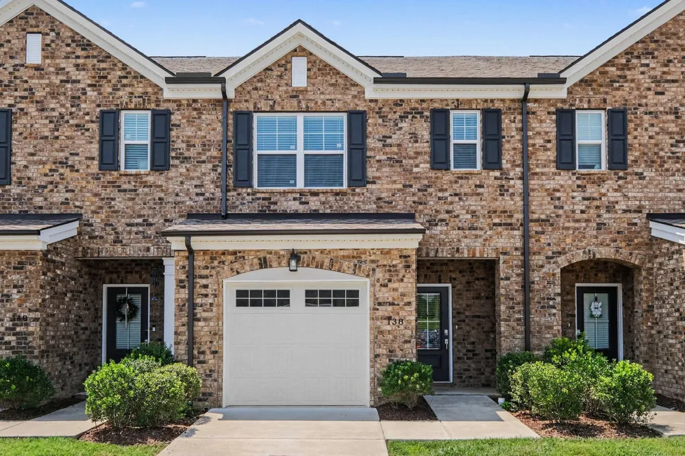 138 Fister Dr Lebanon, TN 37090