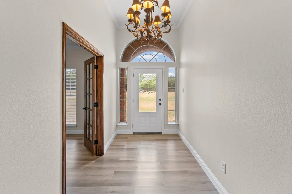 627 County Road 4445 Trenton, TX 75490