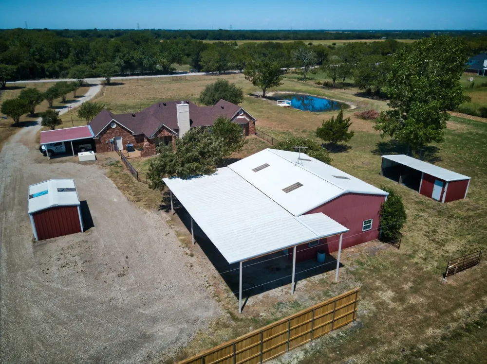 627 County Road 4445 Trenton, TX 75490