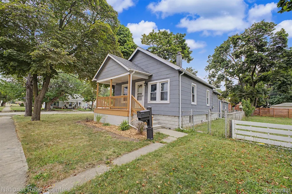 1759 Howard Street Lincoln Park City, MI 48146