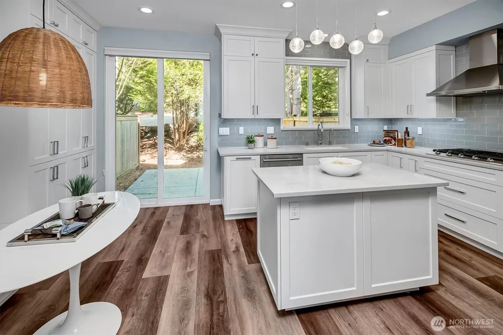 9080 162nd Place NE #2202 Redmond, WA 98052
