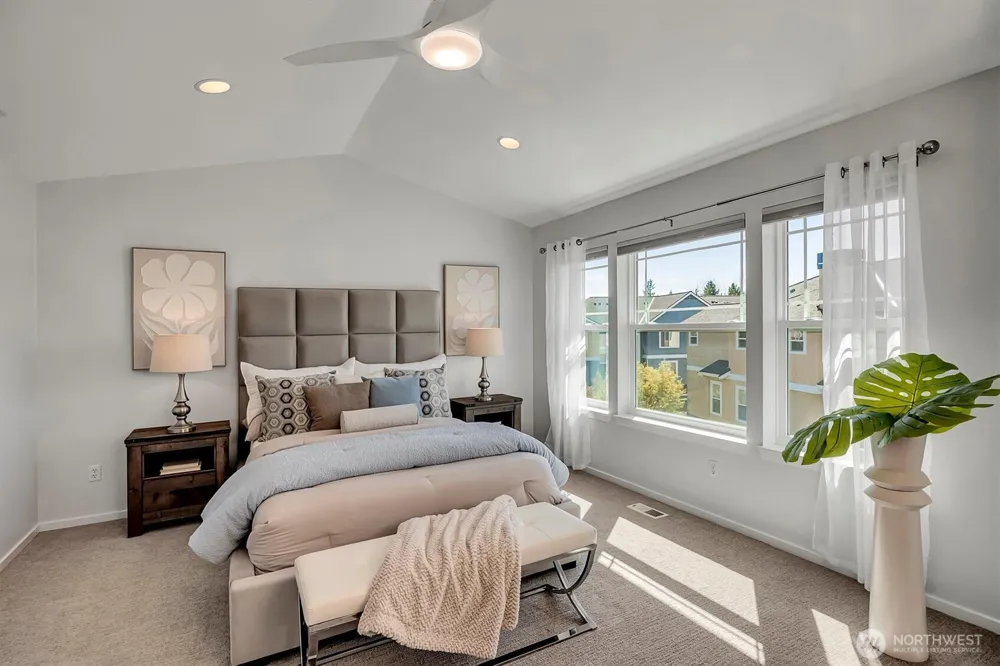 9080 162nd Place NE #2202 Redmond, WA 98052