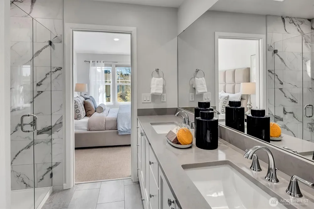 9080 162nd Place NE #2202 Redmond, WA 98052
