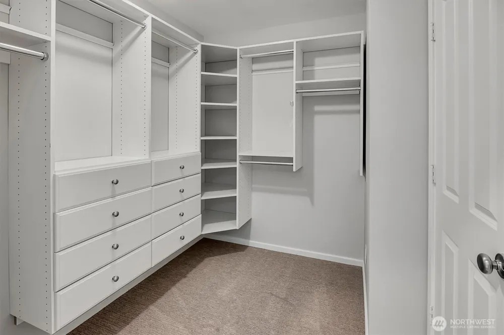 9080 162nd Place NE #2202 Redmond, WA 98052