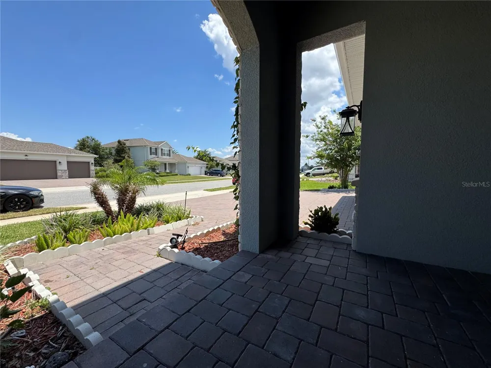 715 BLUE CITRUS LANE Minneola, FL 34715