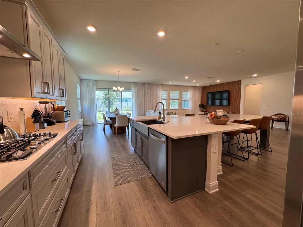 715 BLUE CITRUS LANE Minneola, FL 34715