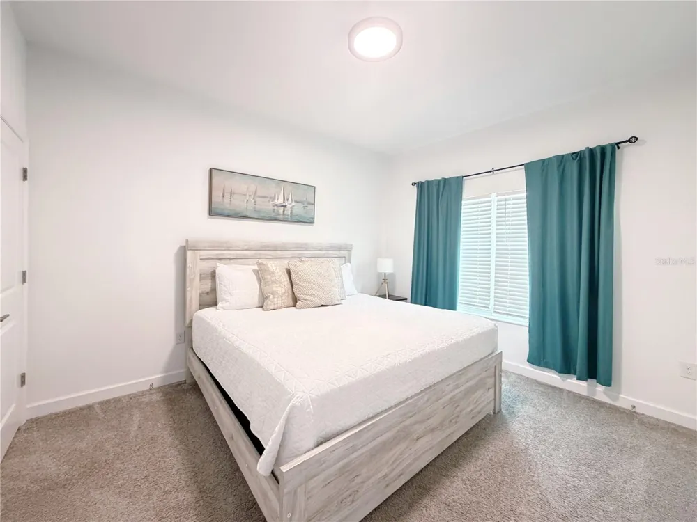 4192 PARAGRAPH DRIVE Kissimmee, FL 34746