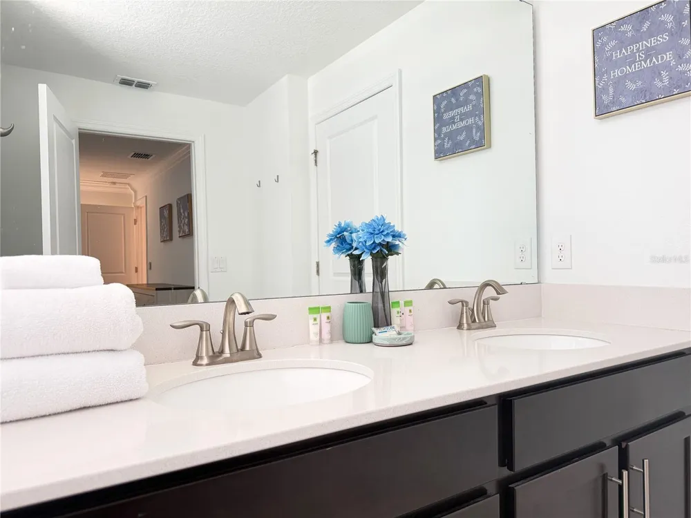 4192 PARAGRAPH DRIVE Kissimmee, FL 34746