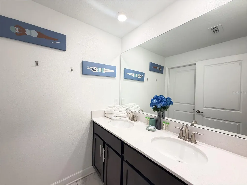 4192 PARAGRAPH DRIVE Kissimmee, FL 34746