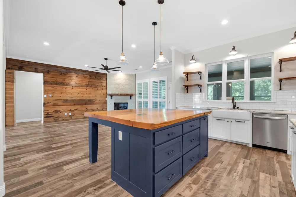119 Breeders Drive Willow Park, TX 76087