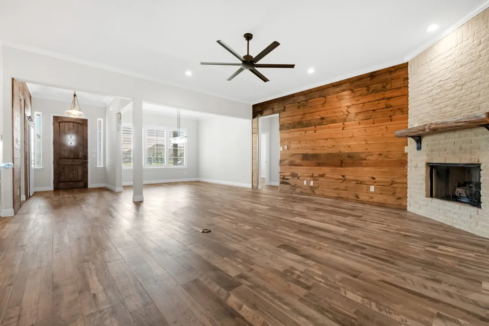 119 Breeders Drive Willow Park, TX 76087