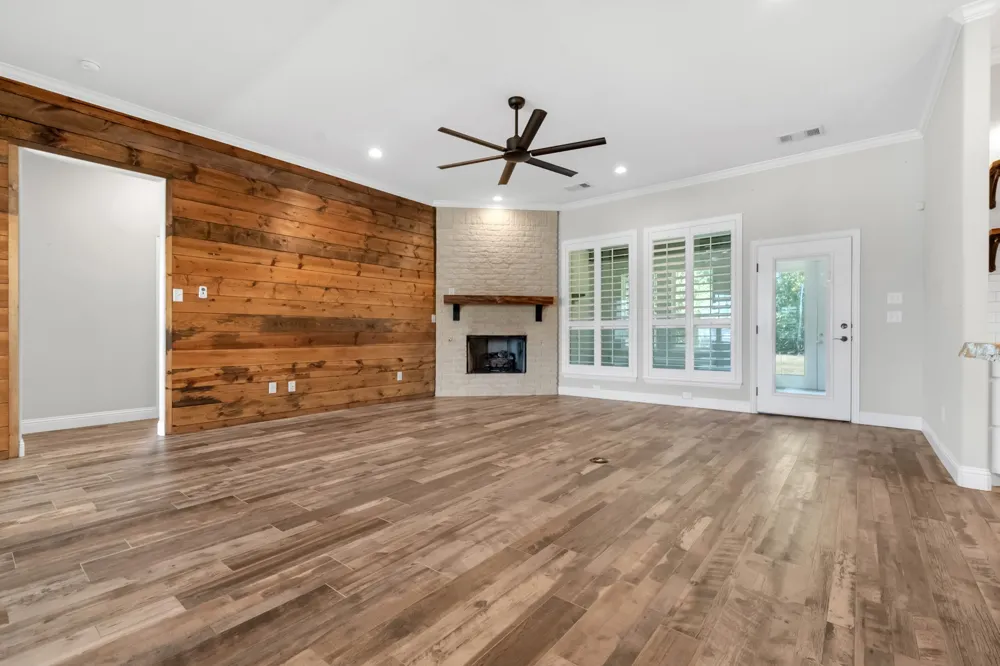 119 Breeders Drive Willow Park, TX 76087