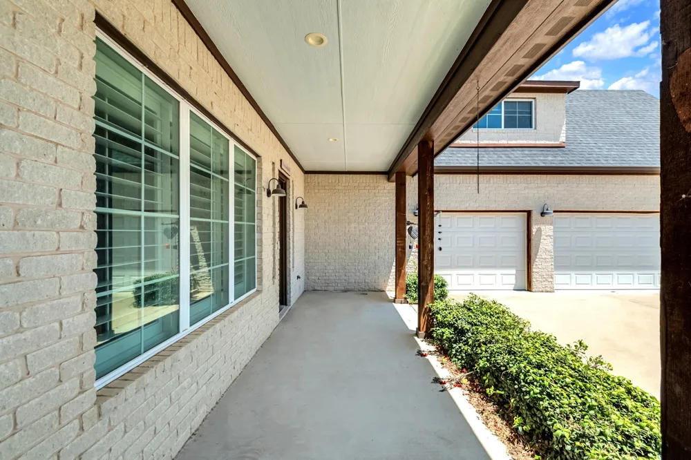 119 Breeders Drive Willow Park, TX 76087
