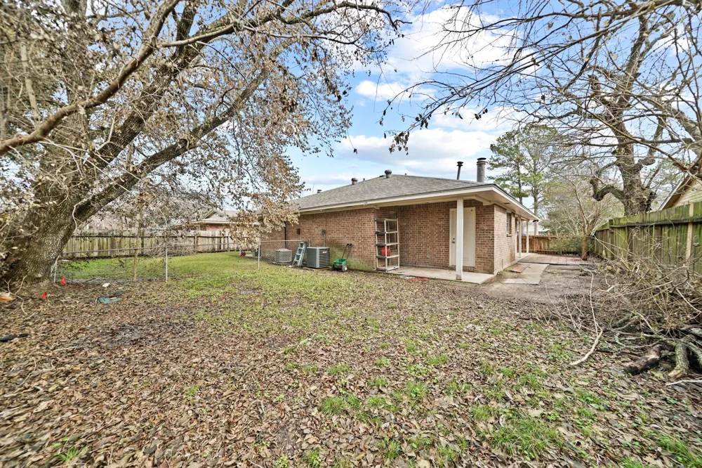 2118 Austin Avenue Pearland, TX 77581