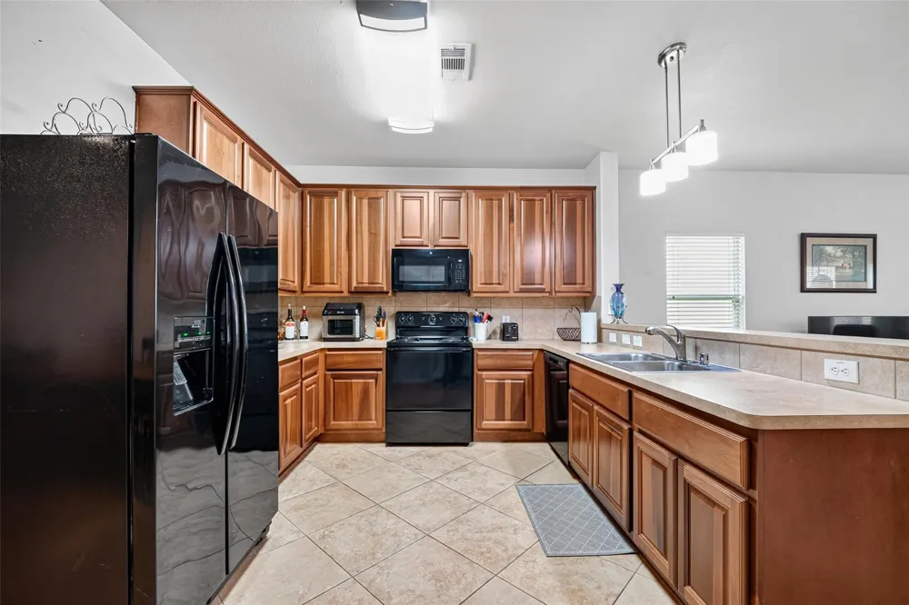 1911 Kemah Village Drive Kemah, TX 77565