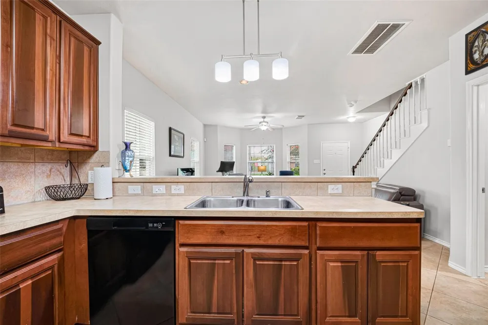 1911 Kemah Village Drive Kemah, TX 77565