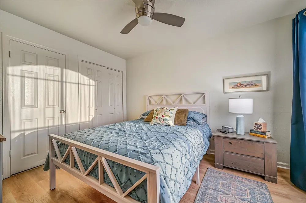 30 Dana Drive Galveston, TX 77554