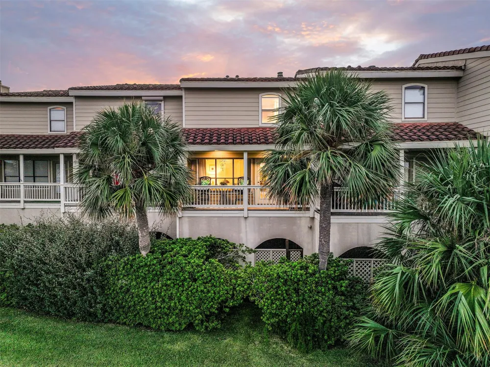 30 Dana Drive Galveston, TX 77554