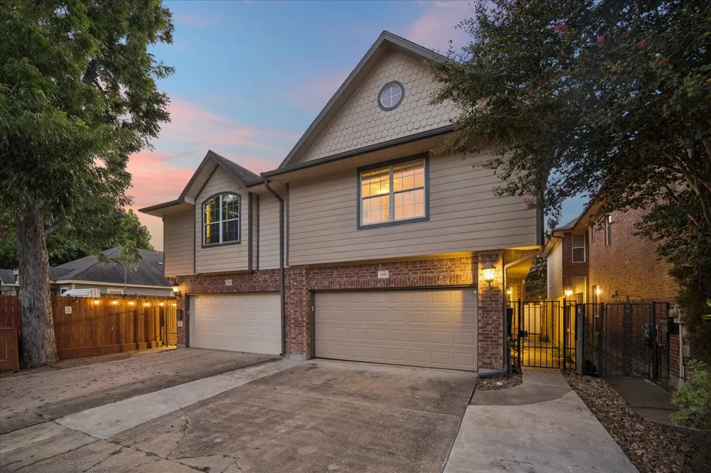 5242 Eigel Street Houston, TX 77007