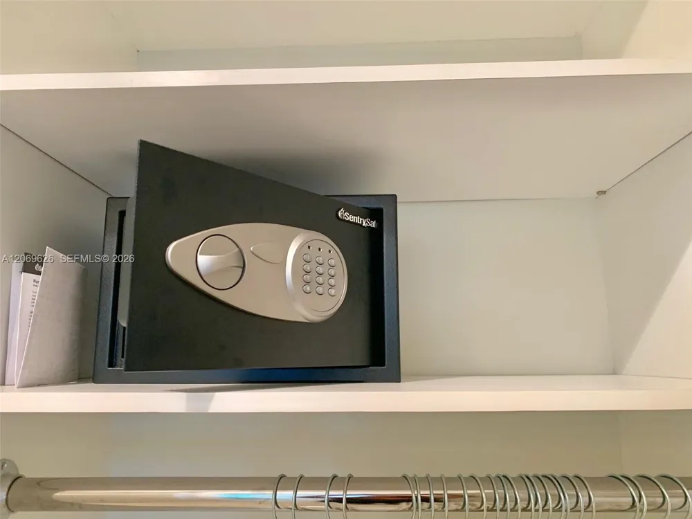 17555 Collins Ave #1503 Sunny Isles Beach, FL 33160