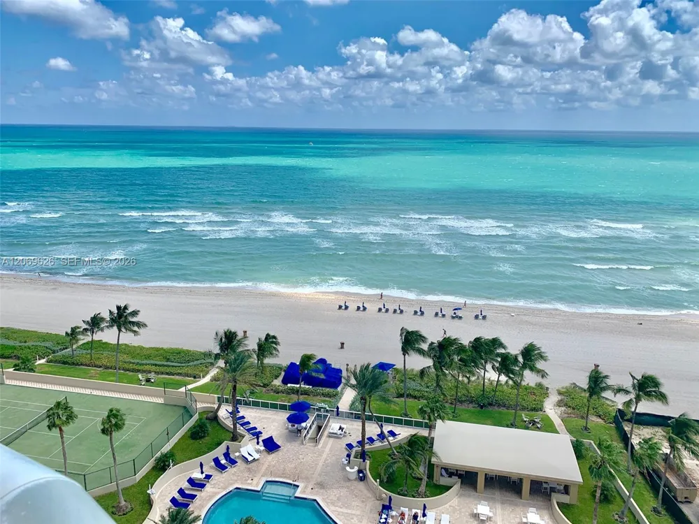 17555 Collins Ave #1503 Sunny Isles Beach, FL 33160