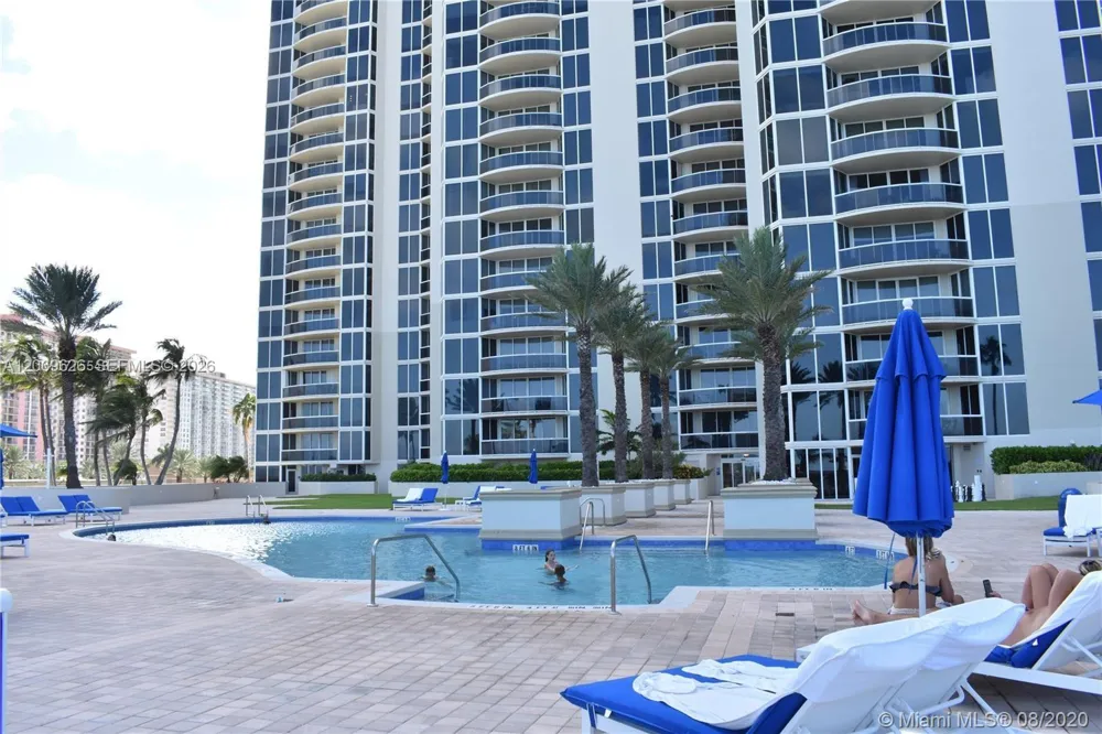 17555 Collins Ave #1503 Sunny Isles Beach, FL 33160