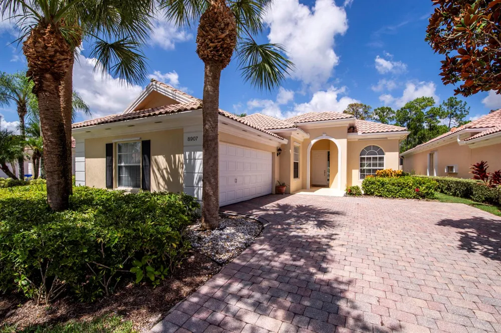 8907 Oldham Way Palm Beach Gardens, FL 33412