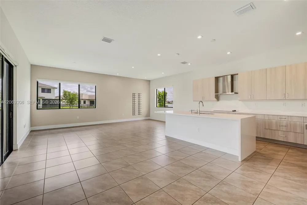 5206 Karlia Dr Ave Maria, FL 34142