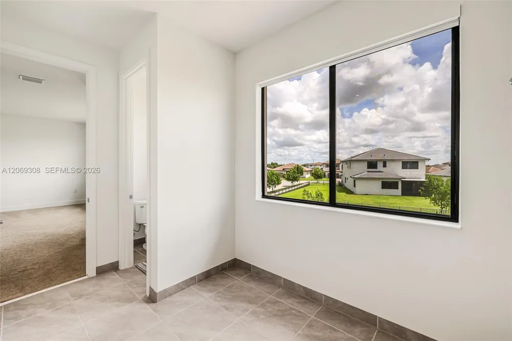 5206 Karlia Dr Ave Maria, FL 34142