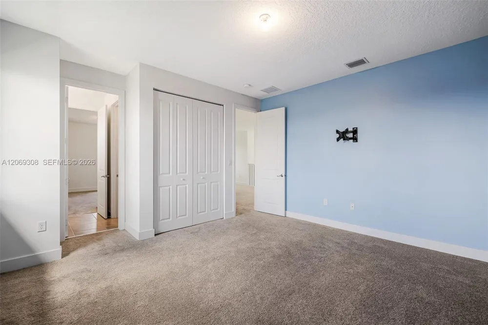 5206 Karlia Dr Ave Maria, FL 34142