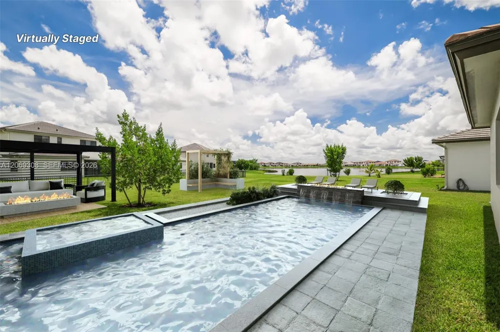 5206 Karlia Dr Ave Maria, FL 34142