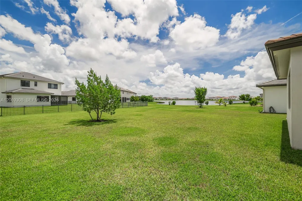 5206 Karlia Dr Ave Maria, FL 34142