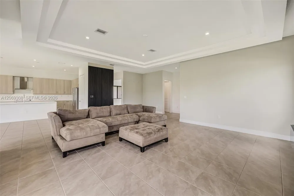 5206 Karlia Dr Ave Maria, FL 34142
