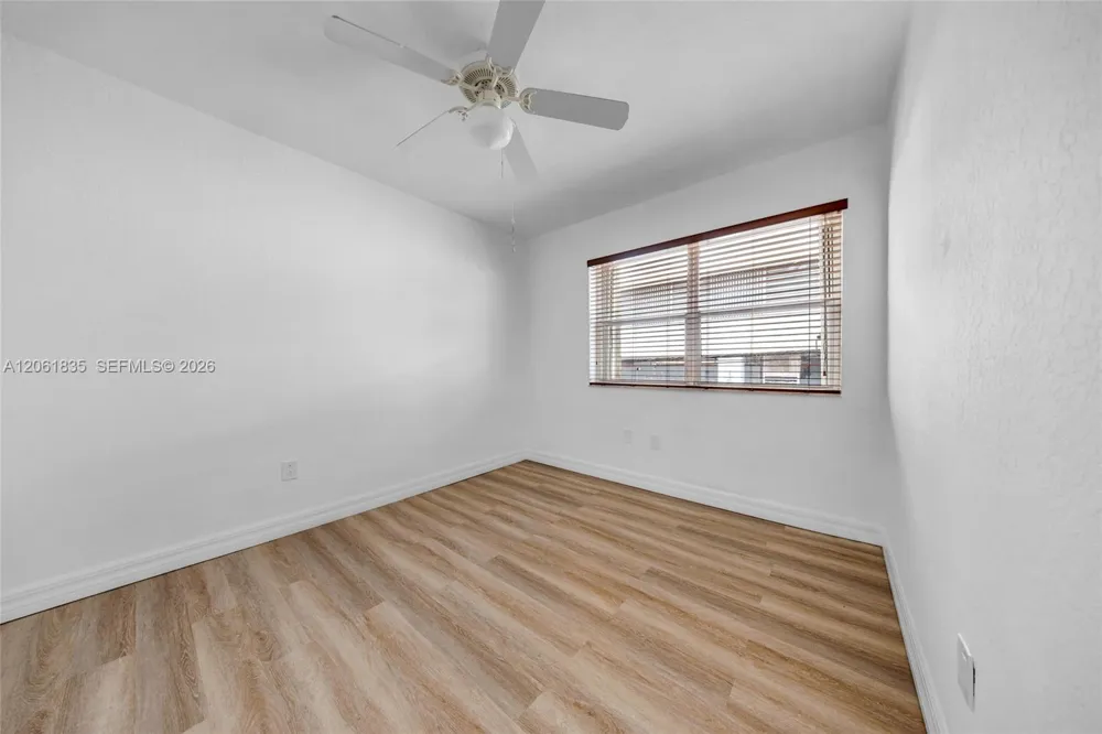 7801 HISPANOLA AV #4 North Bay Village, FL 33141