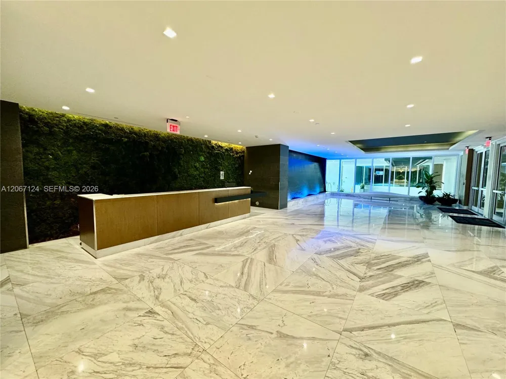 400 Sunny Isles Blvd #1221 Sunny Isles Beach, FL 33160