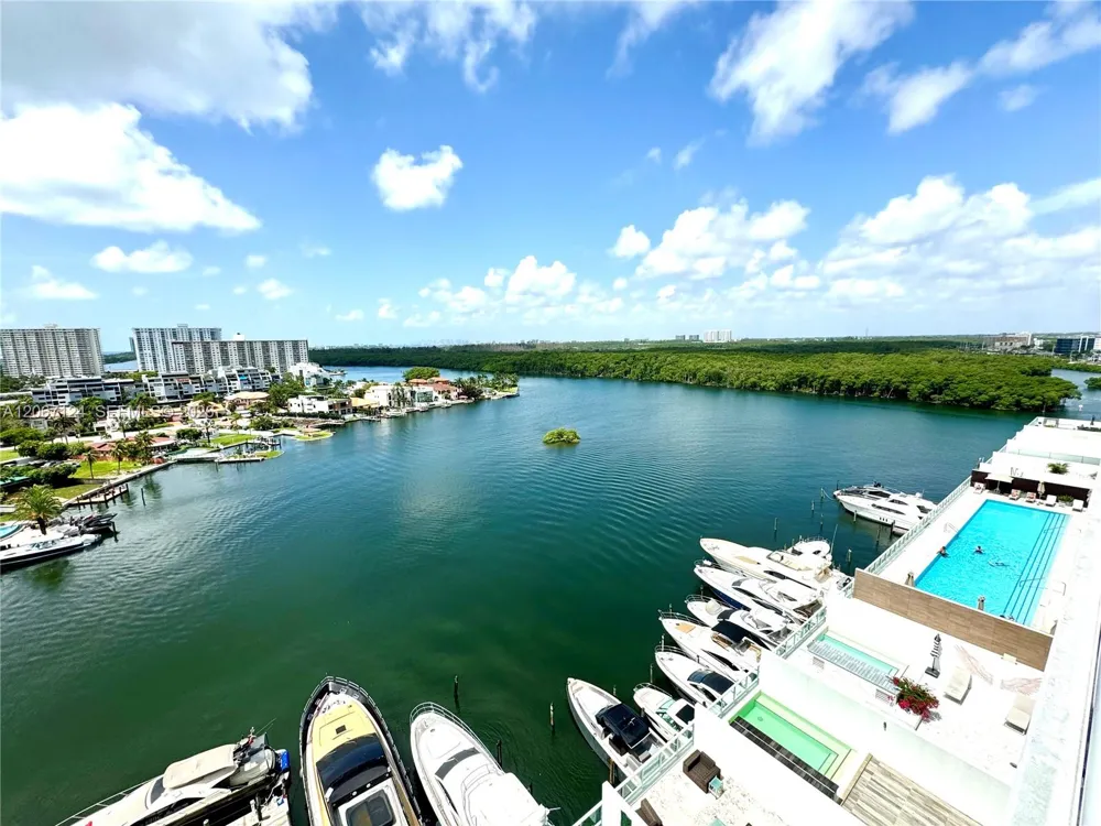 400 Sunny Isles Blvd #1221 Sunny Isles Beach, FL 33160