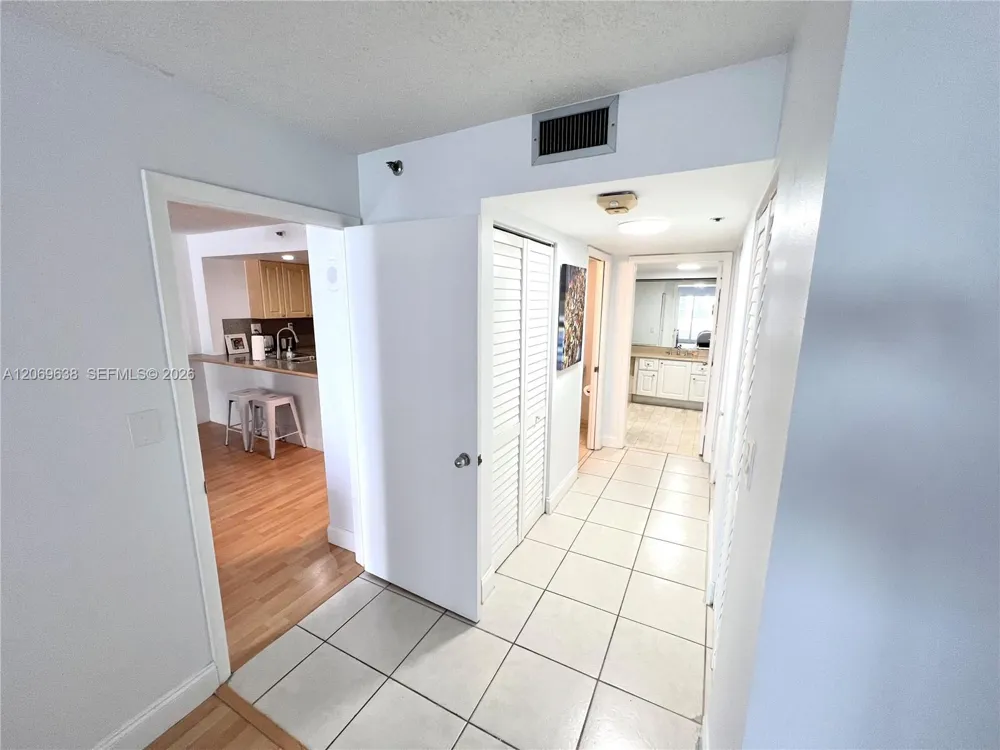 1717 Bayshore Dr #A-1450 Miami, FL 33132