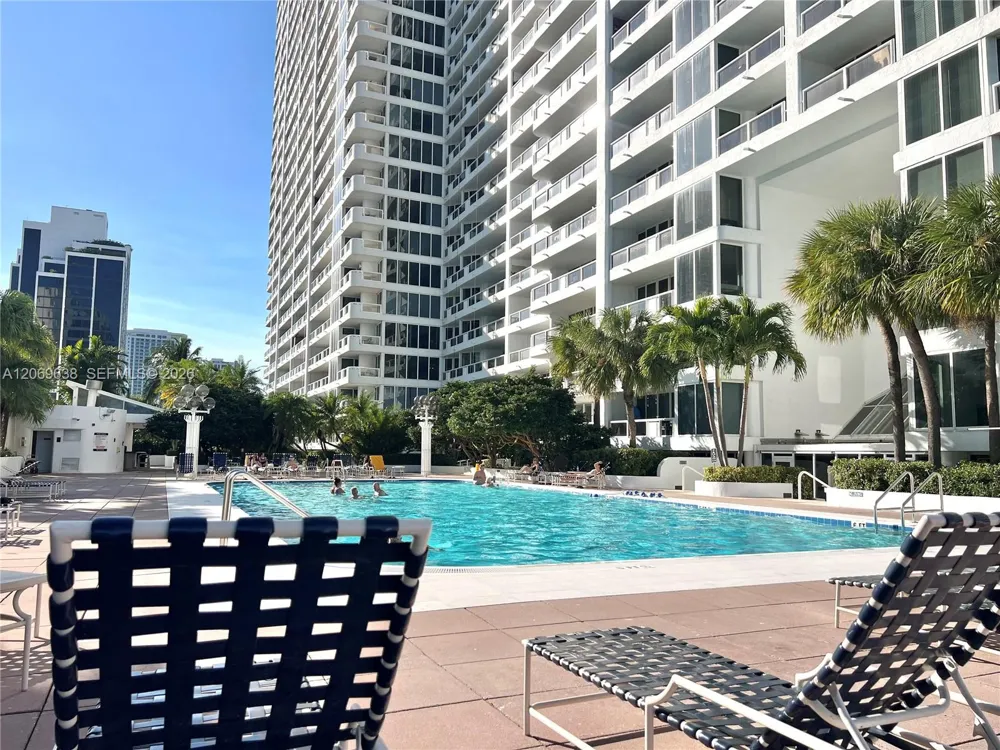 1717 Bayshore Dr #A-1450 Miami, FL 33132