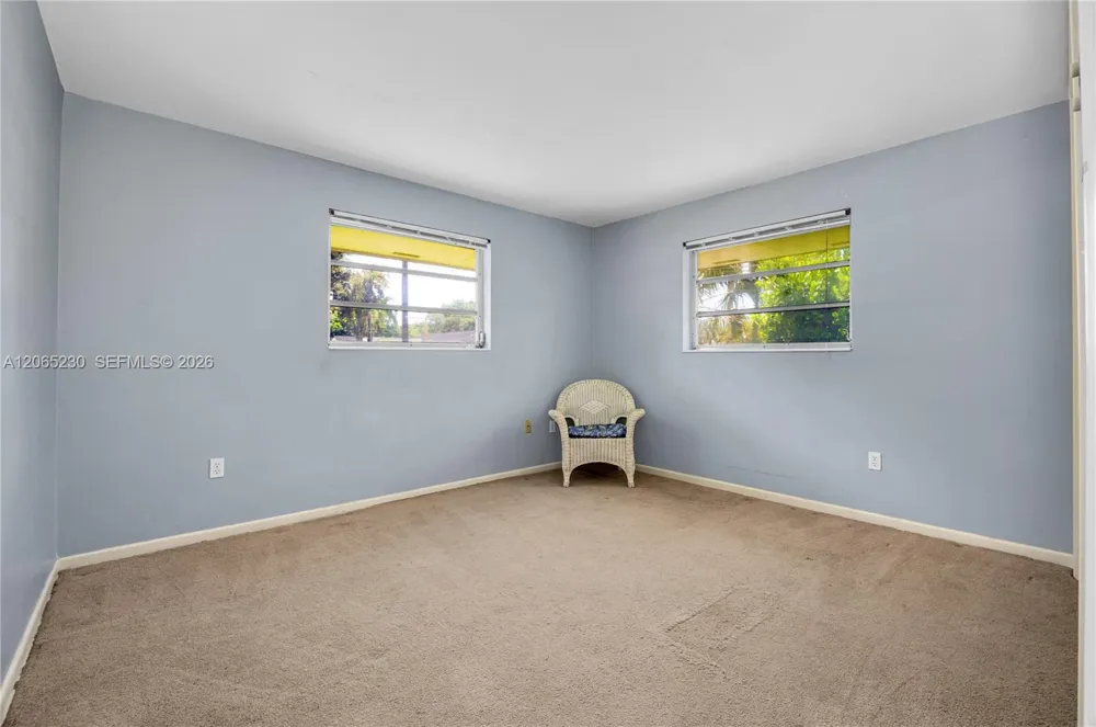 11800 SW 72nd Ave Pinecrest, FL 33156