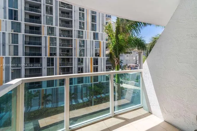41 SE 5th St #308 Miami, FL 33131