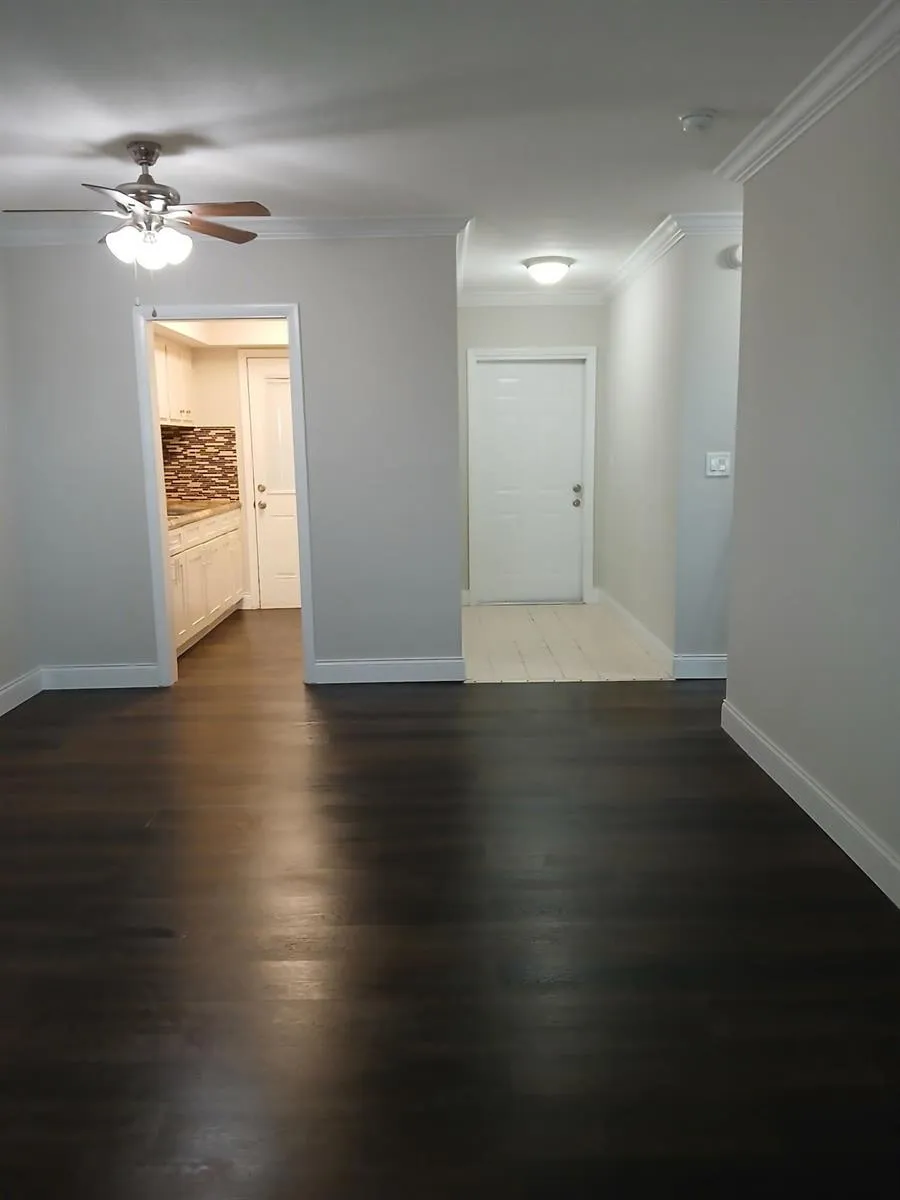 1480 E SAMPLE ROAD #307 Pompano Beach, FL 33064