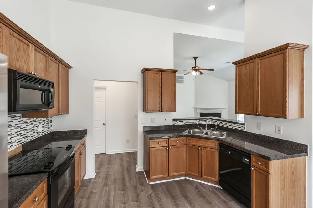 77 Villa Way Hendersonville, TN 37075