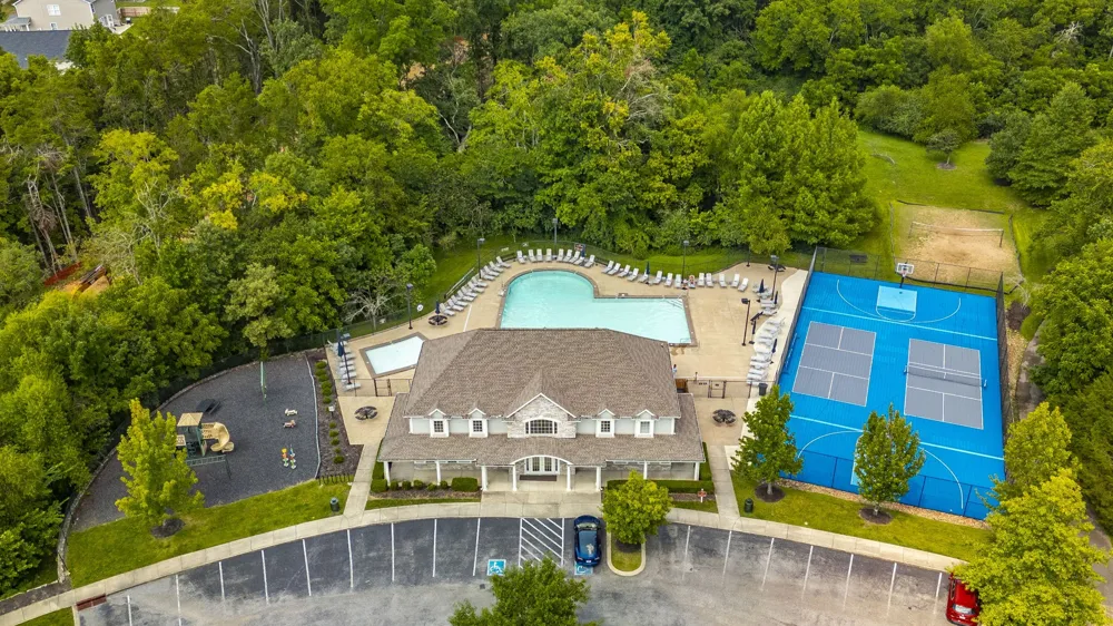 77 Villa Way Hendersonville, TN 37075