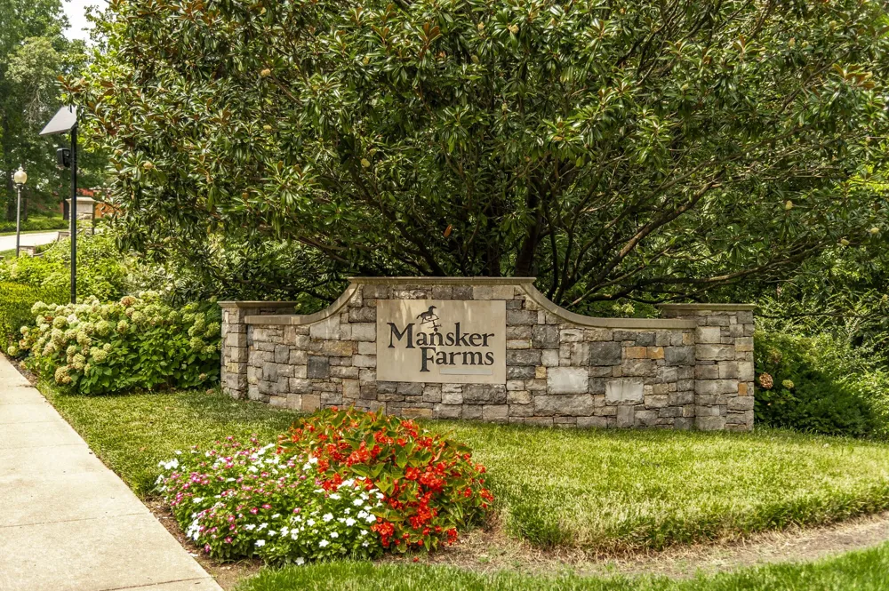 77 Villa Way Hendersonville, TN 37075