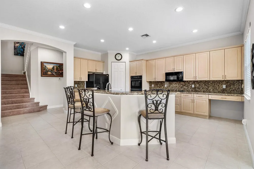 7346 Denicola Lane Lake Worth, FL 33467