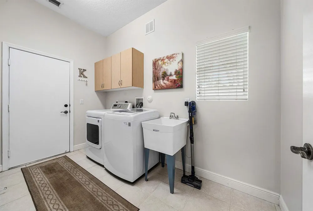 7346 Denicola Lane Lake Worth, FL 33467