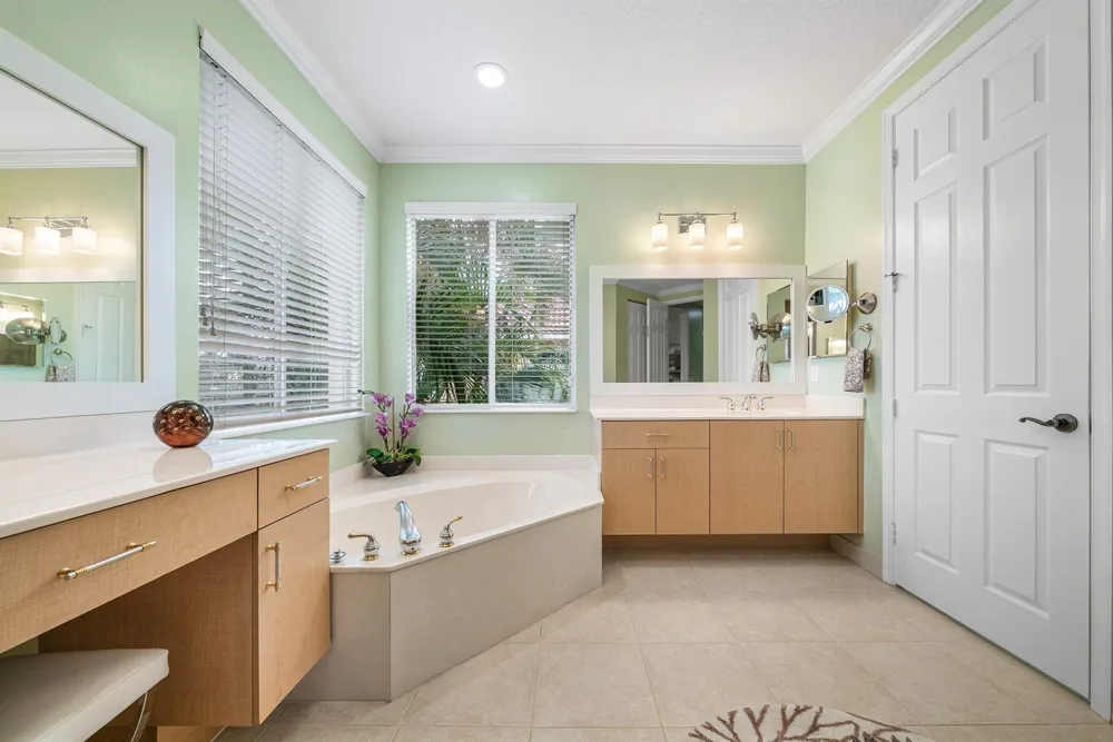 7346 Denicola Lane Lake Worth, FL 33467