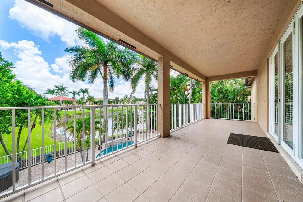 7346 Denicola Lane Lake Worth, FL 33467