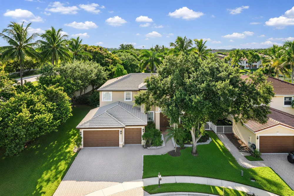 7346 Denicola Lane Lake Worth, FL 33467