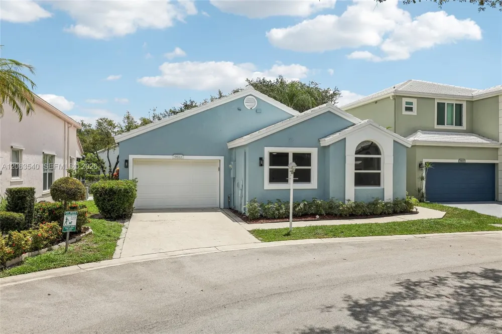 9613 NW 8th Cir Plantation, FL 33324
